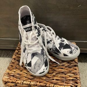 Nobull canvas trainers